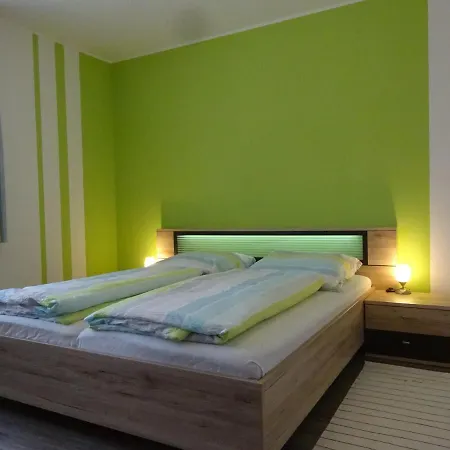 Gaestehaus Sonneck 3* בישופסגרון